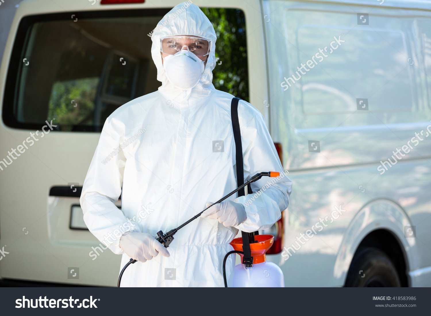 Contacta para controlar tu problema de plagas en Barcelona